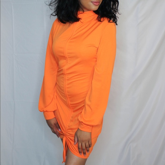 Dress - Picture 2 of 2